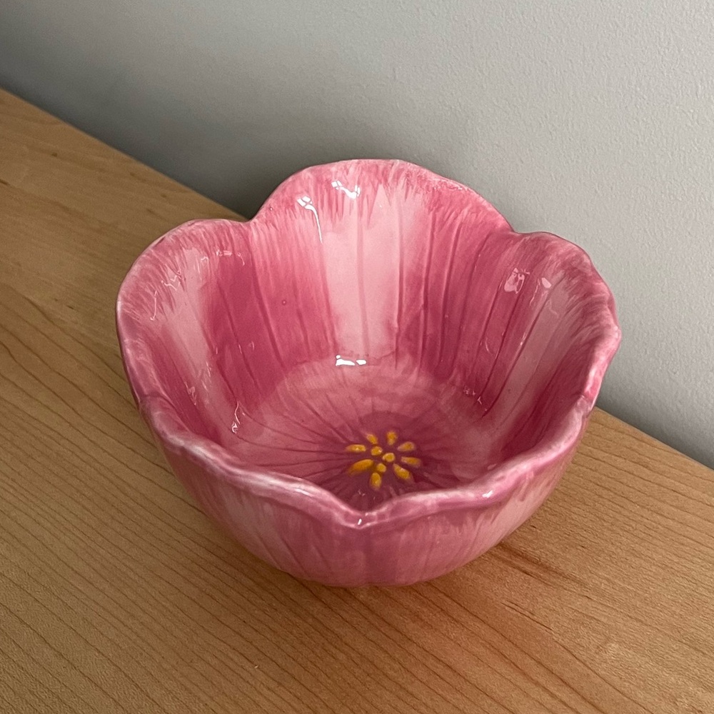 Brand new pink flower bowl